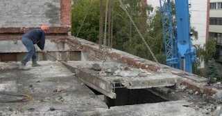 Демонтаж бетонной плиты: цена за м2 от 2077 рублей в Острогожске